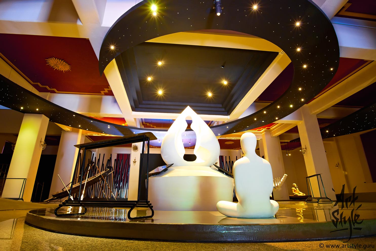 Inside temple-museum Mahabodhi, Wat Yansangwararam, Pattaya districts, Thailand.