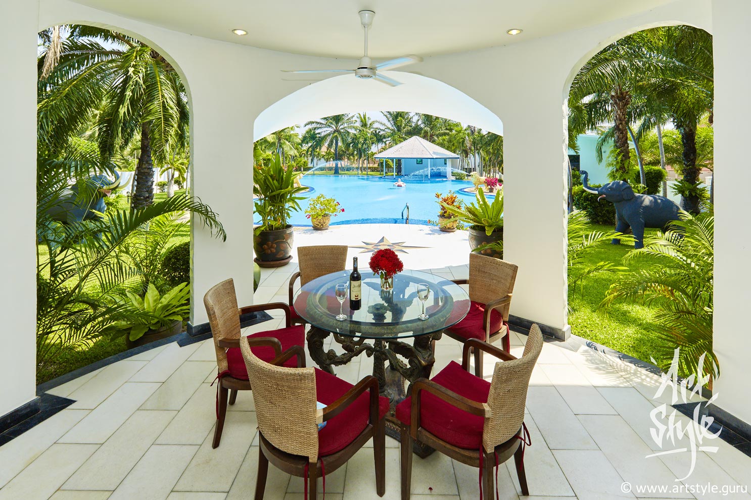 Example of exterior shooting (private villa)








&nbsp;